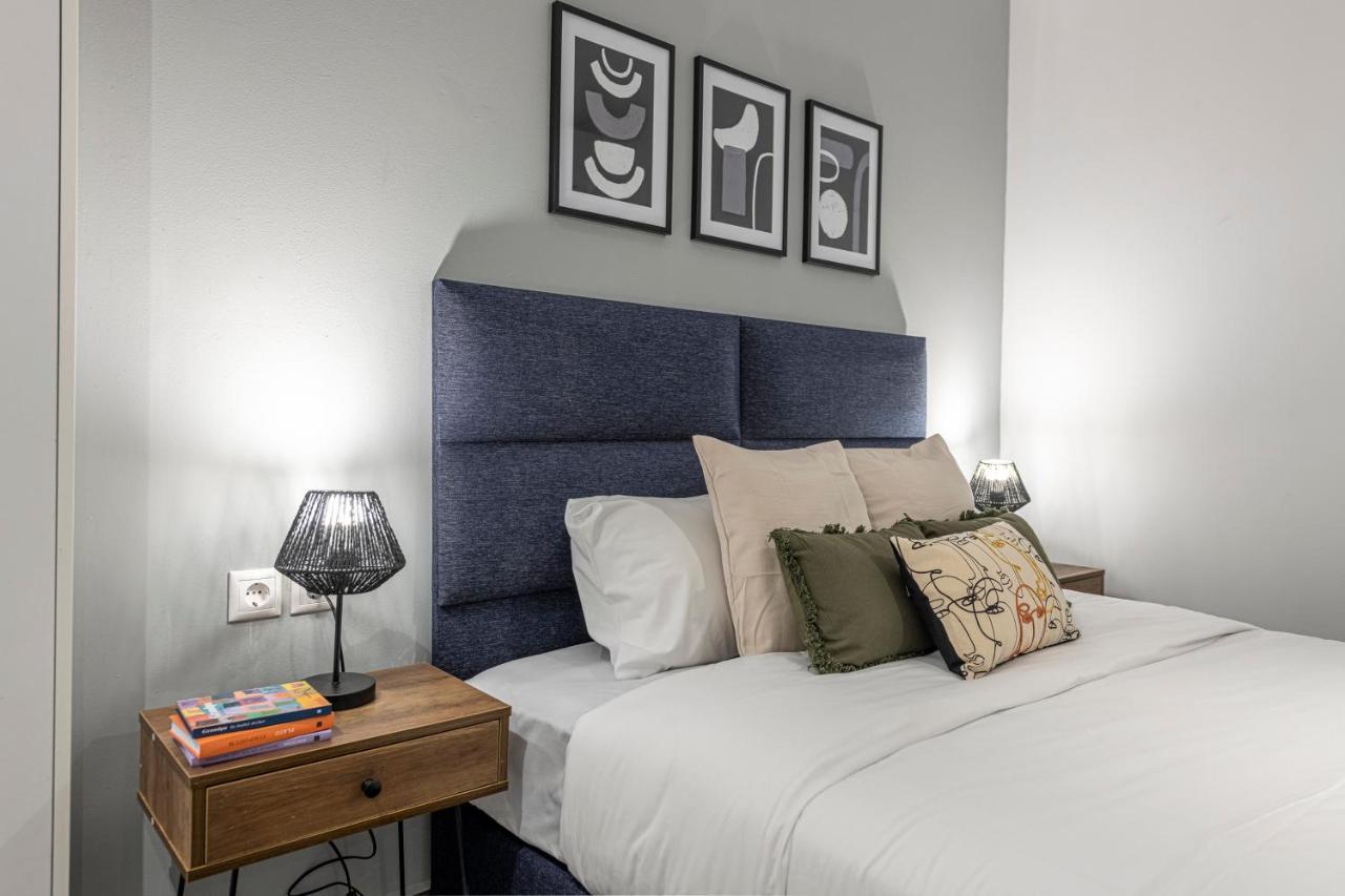 Phaedrus Living: City Center Luxury Flat Loukianou Афіни Екстер'єр фото